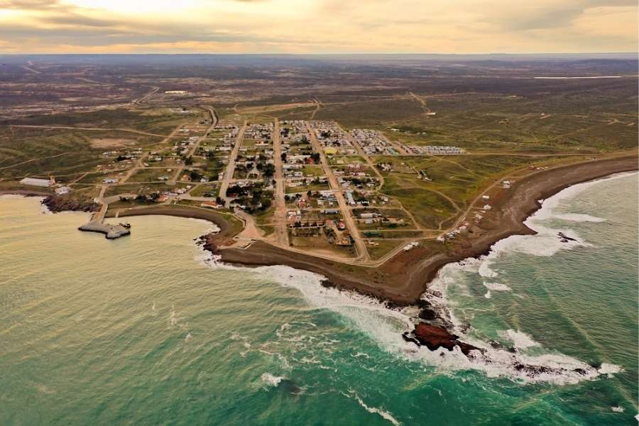 Vista de la costa en Camarones, Chubut